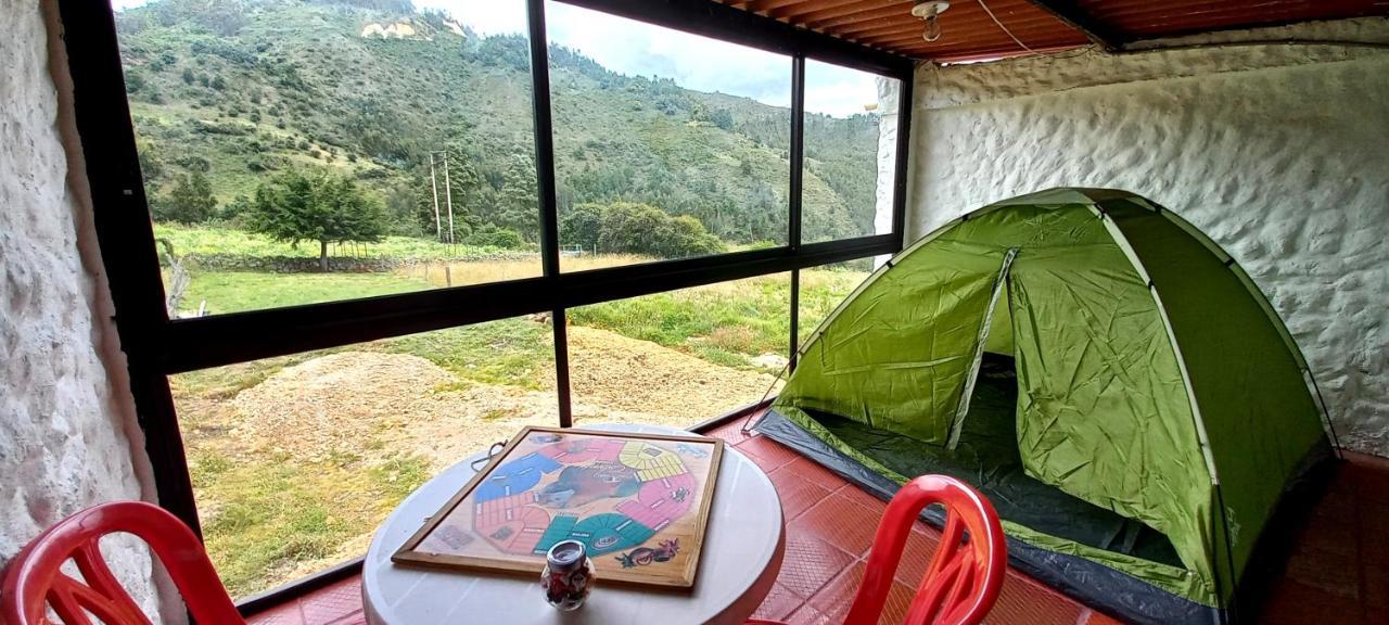 Hospedaje Y Camping Del Rio 몬구이 외부 사진