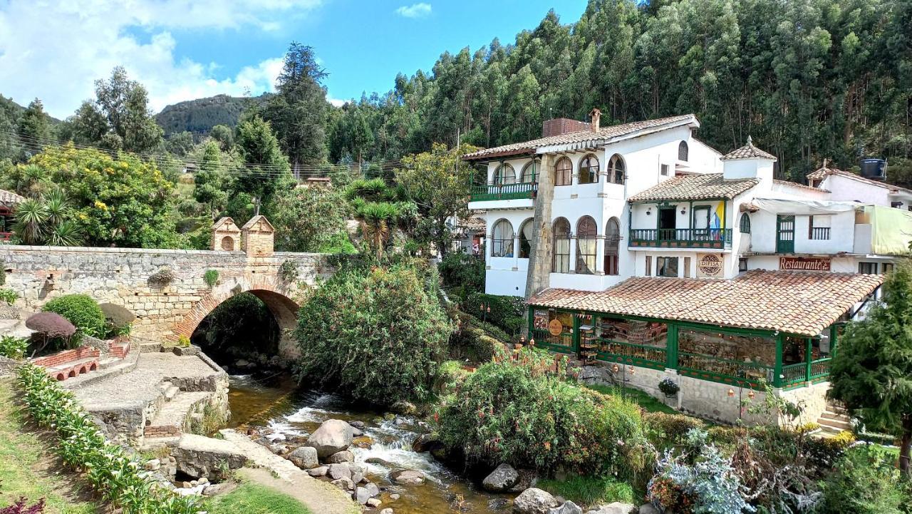 Hospedaje Y Camping Del Rio 몬구이 외부 사진