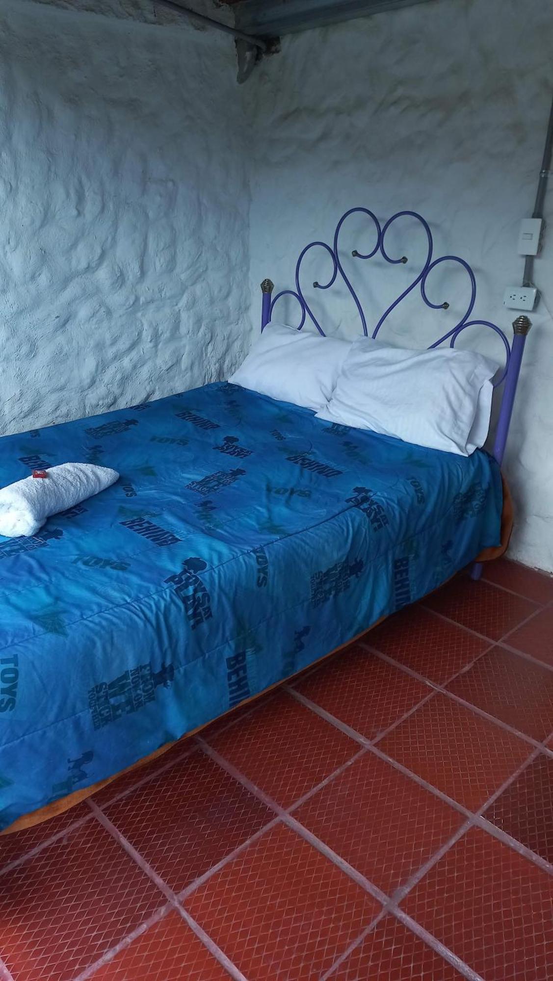 Hospedaje Y Camping Del Rio 몬구이 외부 사진