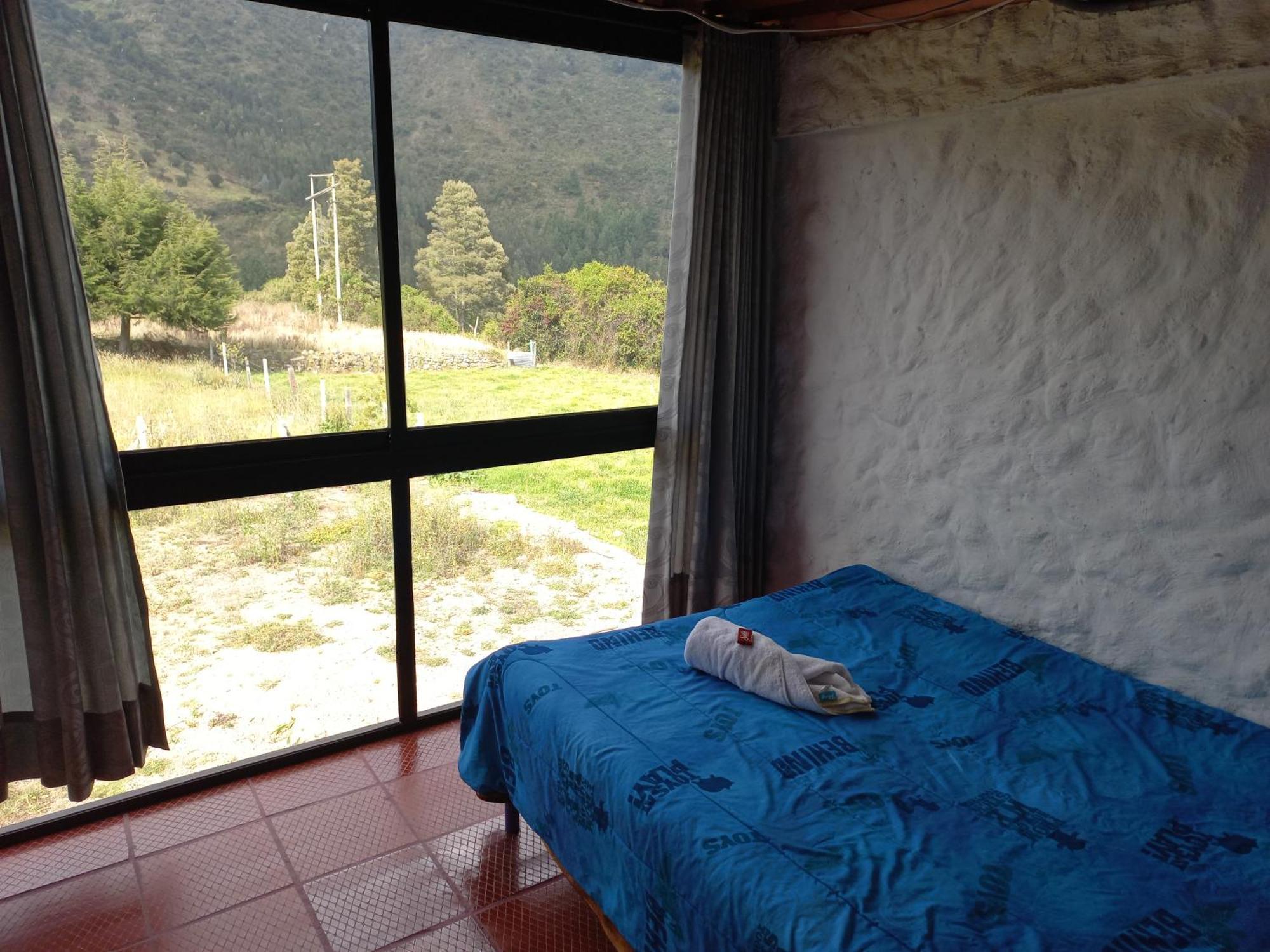 Hospedaje Y Camping Del Rio 몬구이 외부 사진