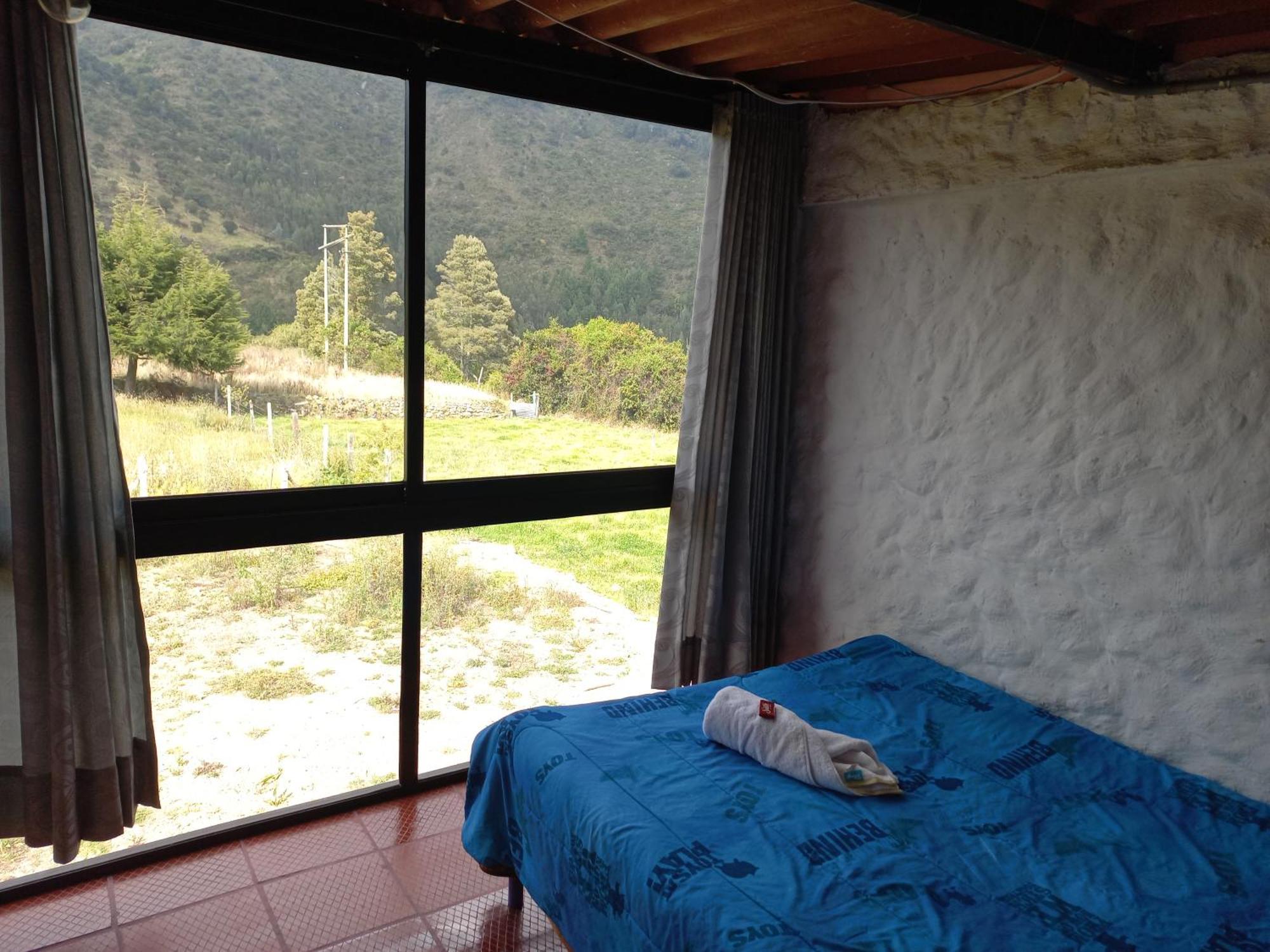 Hospedaje Y Camping Del Rio 몬구이 외부 사진