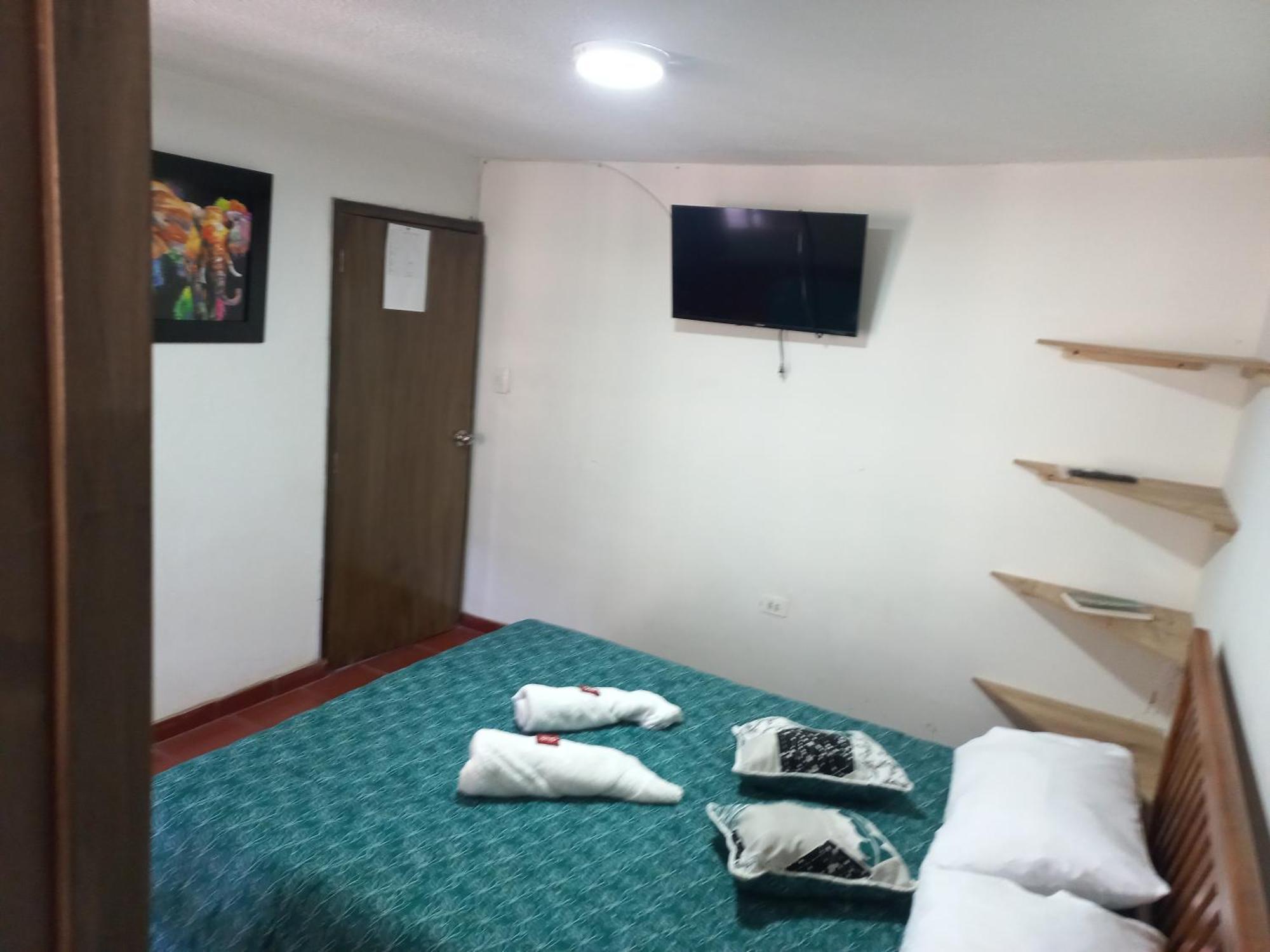 Hospedaje Y Camping Del Rio 몬구이 외부 사진