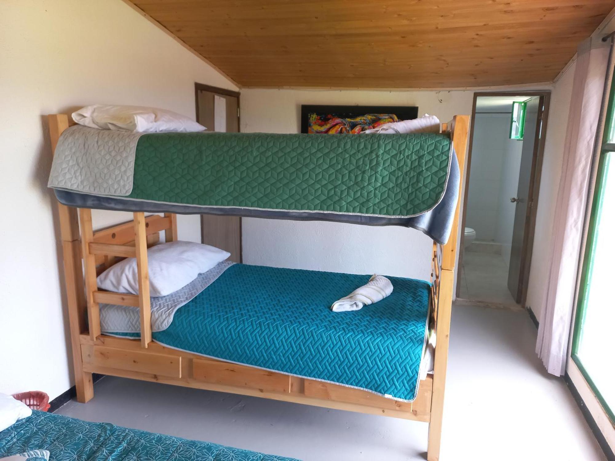 Hospedaje Y Camping Del Rio 몬구이 외부 사진