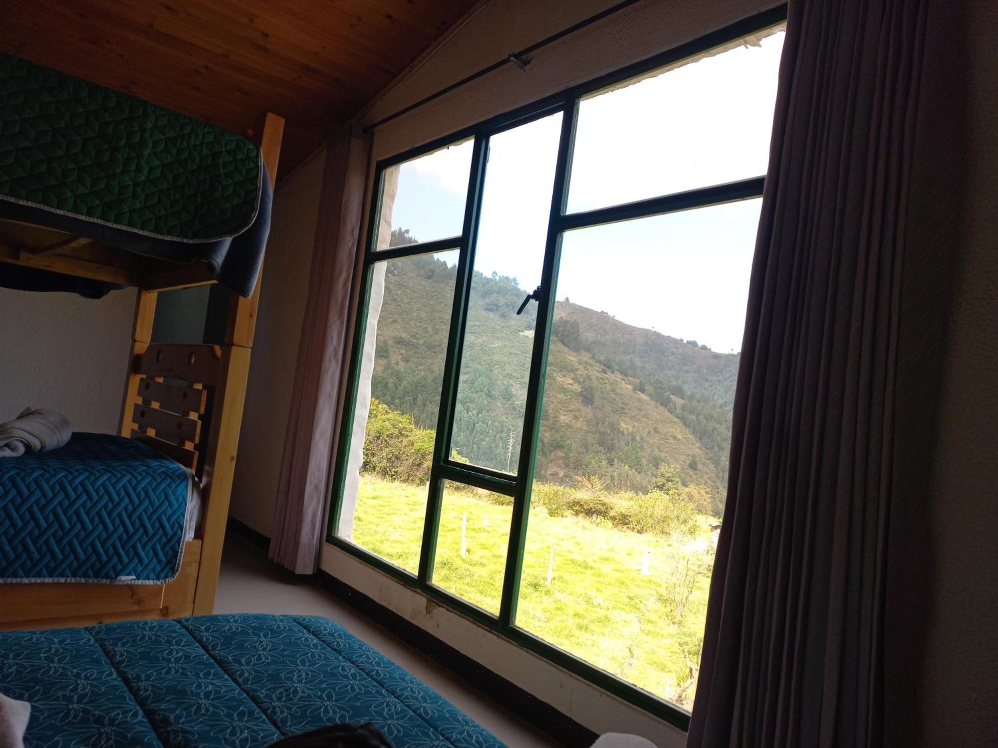 Hospedaje Y Camping Del Rio 몬구이 외부 사진