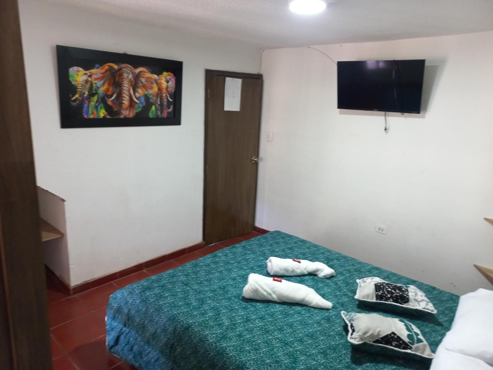 Hospedaje Y Camping Del Rio 몬구이 외부 사진